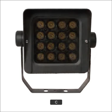 Napelemes spotlámpák az udvarra